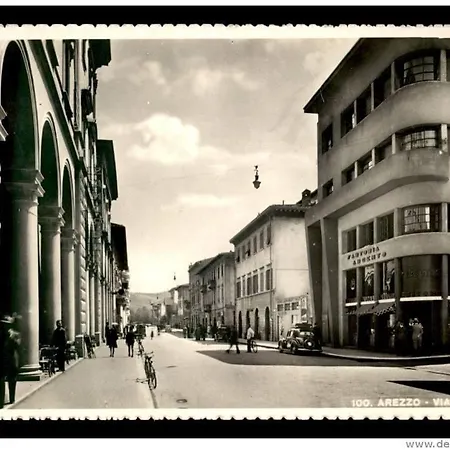Via Roma 25 Frühstückspension Arezzo